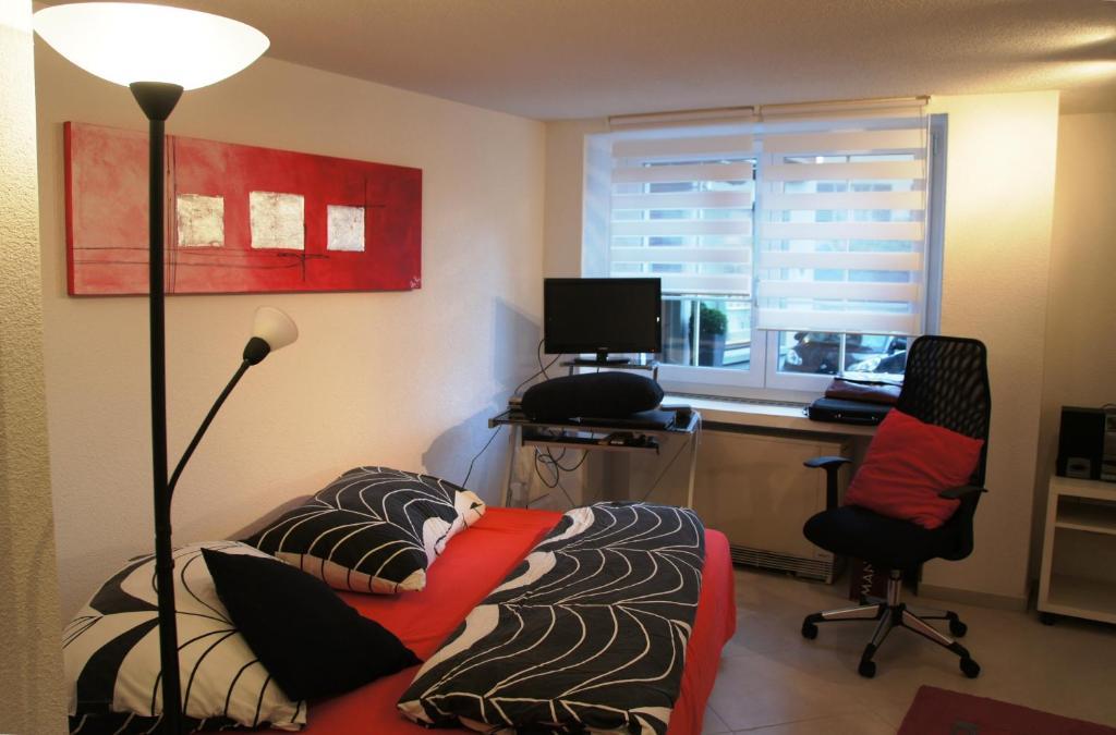 Studio-Appartment Horgen Ruang foto
